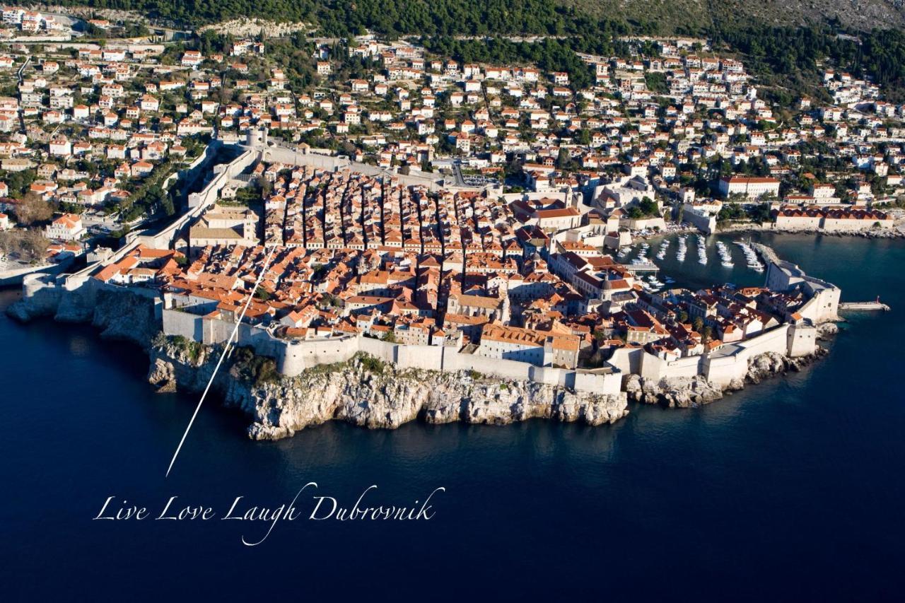 Live Laugh Love Dubrovnik Luxury Rooms 外观 照片